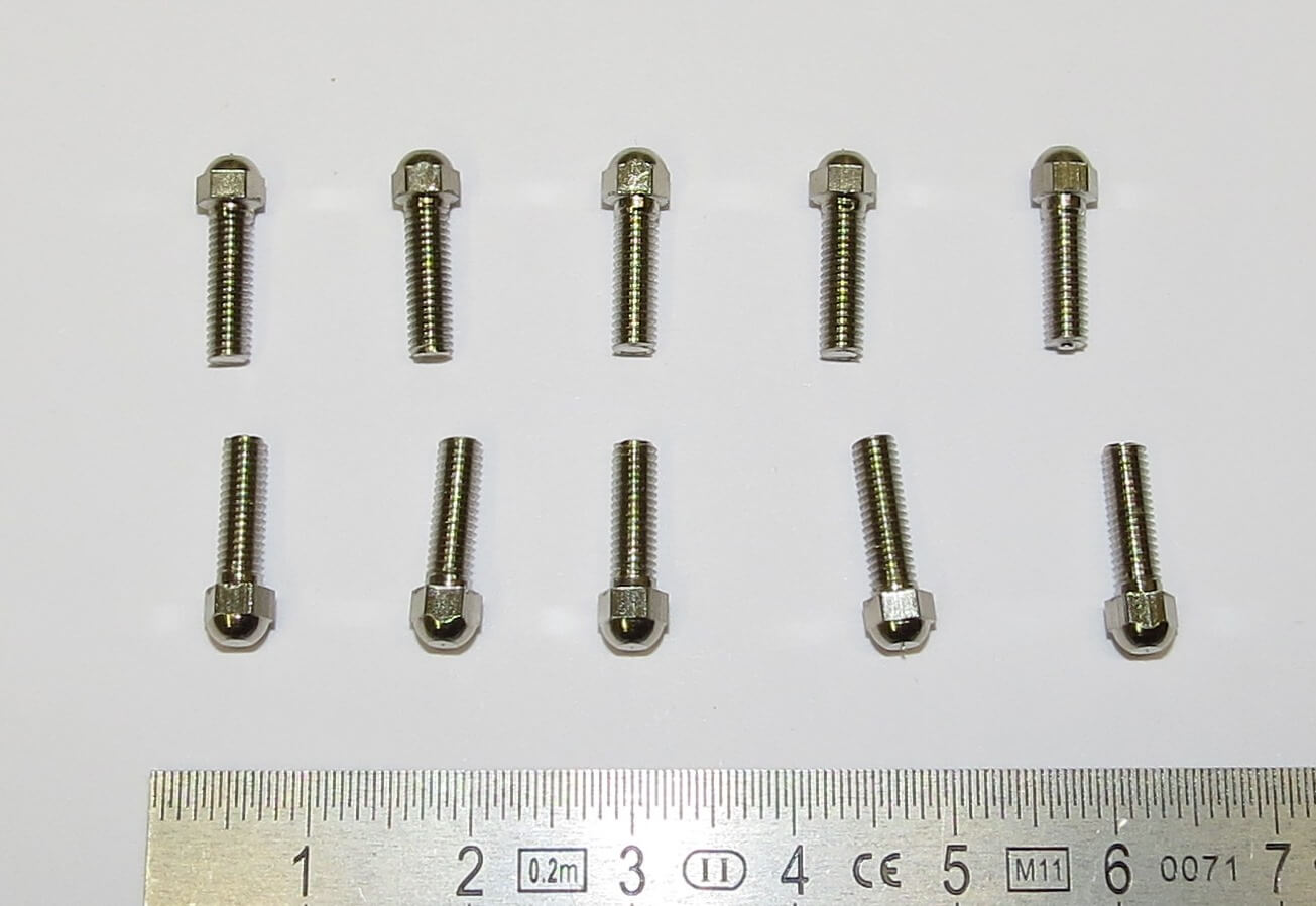 Hutschrauben M3x10mm vernickelt. 10 Stück. Schlüsselweite