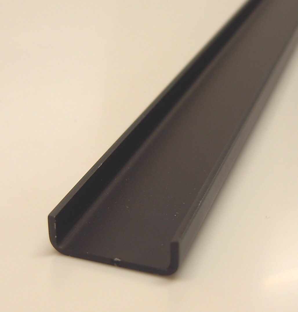 Aluminium-U-Profil, 1m lang, 20x6x1,5mm  Materialstärke 1,5