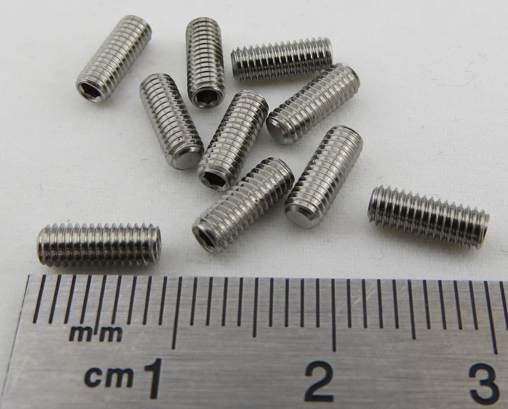 Gewindestift M3 x 8 DIN913, VA, 10 Stück. (Innen-Sechskant).