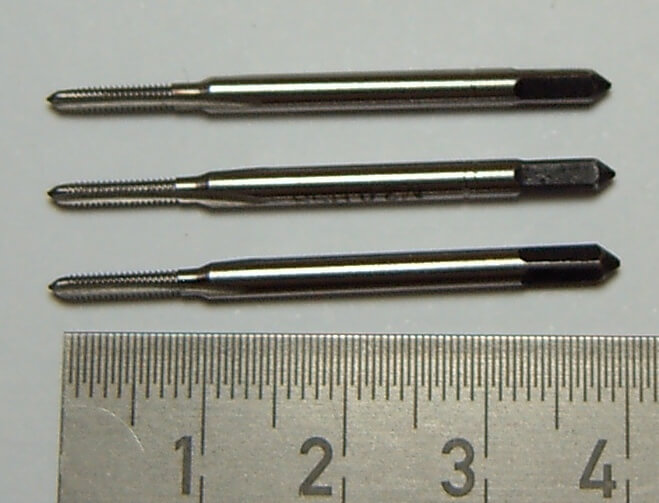 Hand-Gewindebohrer HSS M2,0 DIN352, 3er Satz (Vor-,