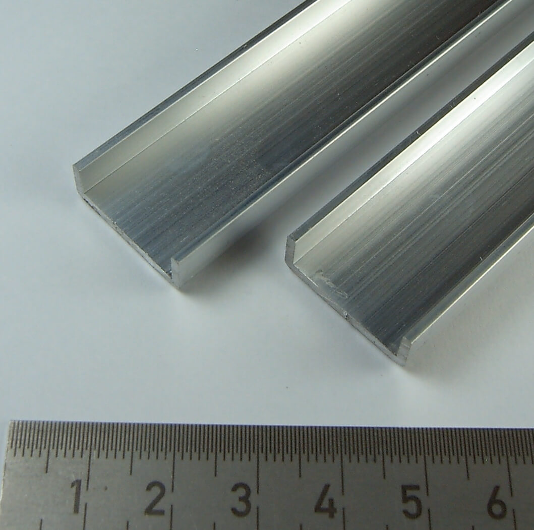 2 Aluminium-U-Profil, 1m lang,21x7x1,5mm  Materialstärke