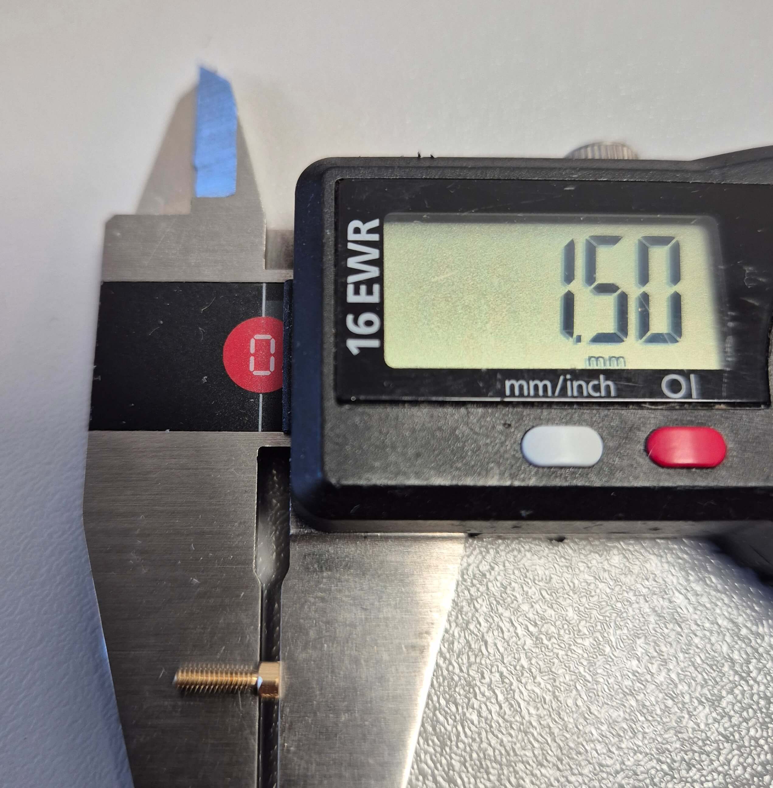 6-Kant-Modellschraube M1,6x6 Messing SW 2,5mm Kopfhöhe 1,5