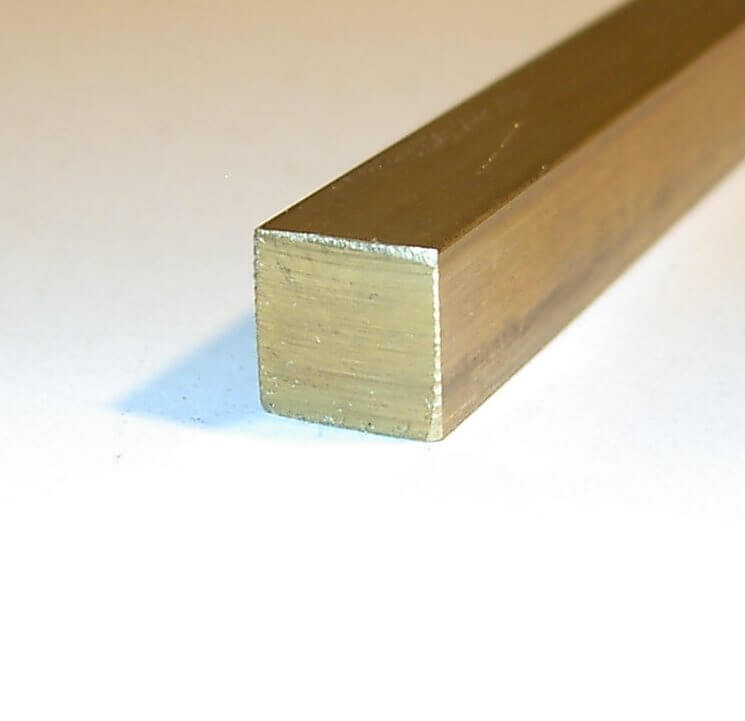 Vierkant-Messing 3x3 mm, 1m lang Bohr- und Drehqualität