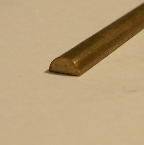 1 Halbrund-Messing 8,0x4,0mm, 1mtr. lang
