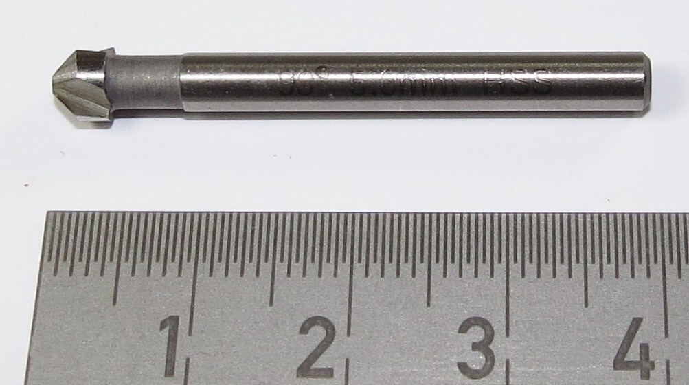 1 Kegelsenker 90° HSS 3-schneidig. Max. Durchmesser 5,0mm