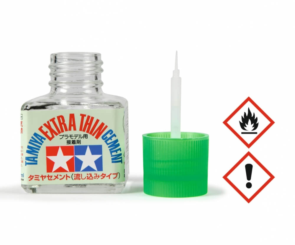 Tamiya Plastikkleber extradünn 40ml.  40ml im Gläschen